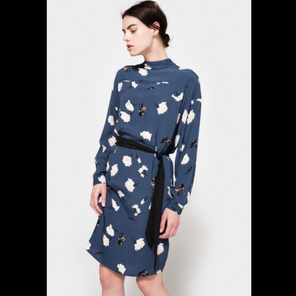 Ganni | Dresses | Ganni Jones Crepe 